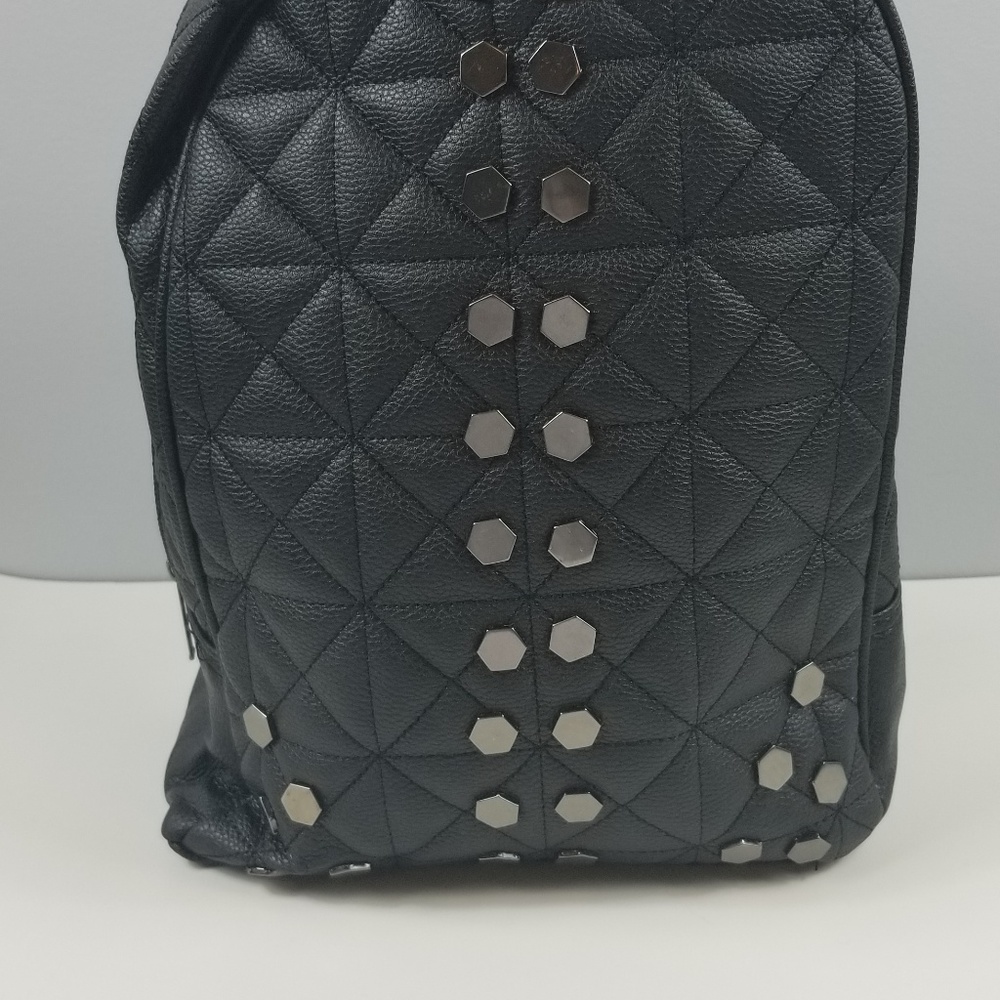 Black Faux leather bag! - Picture 2 of 8